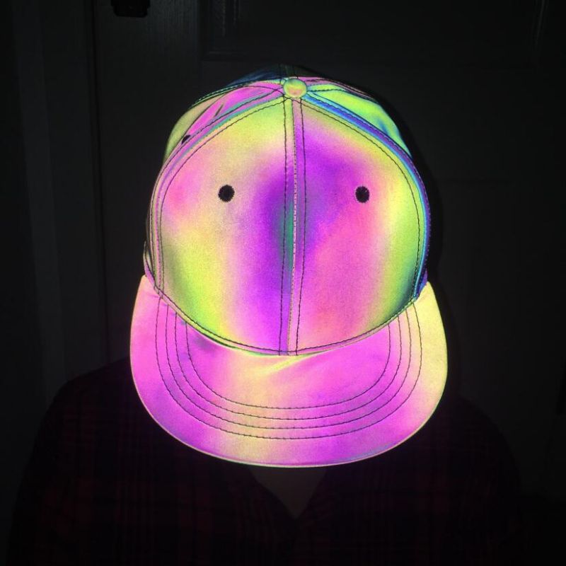 Customized Amazon hot selling colorful reflective baseball cap seven-color luminous flat brim cap la